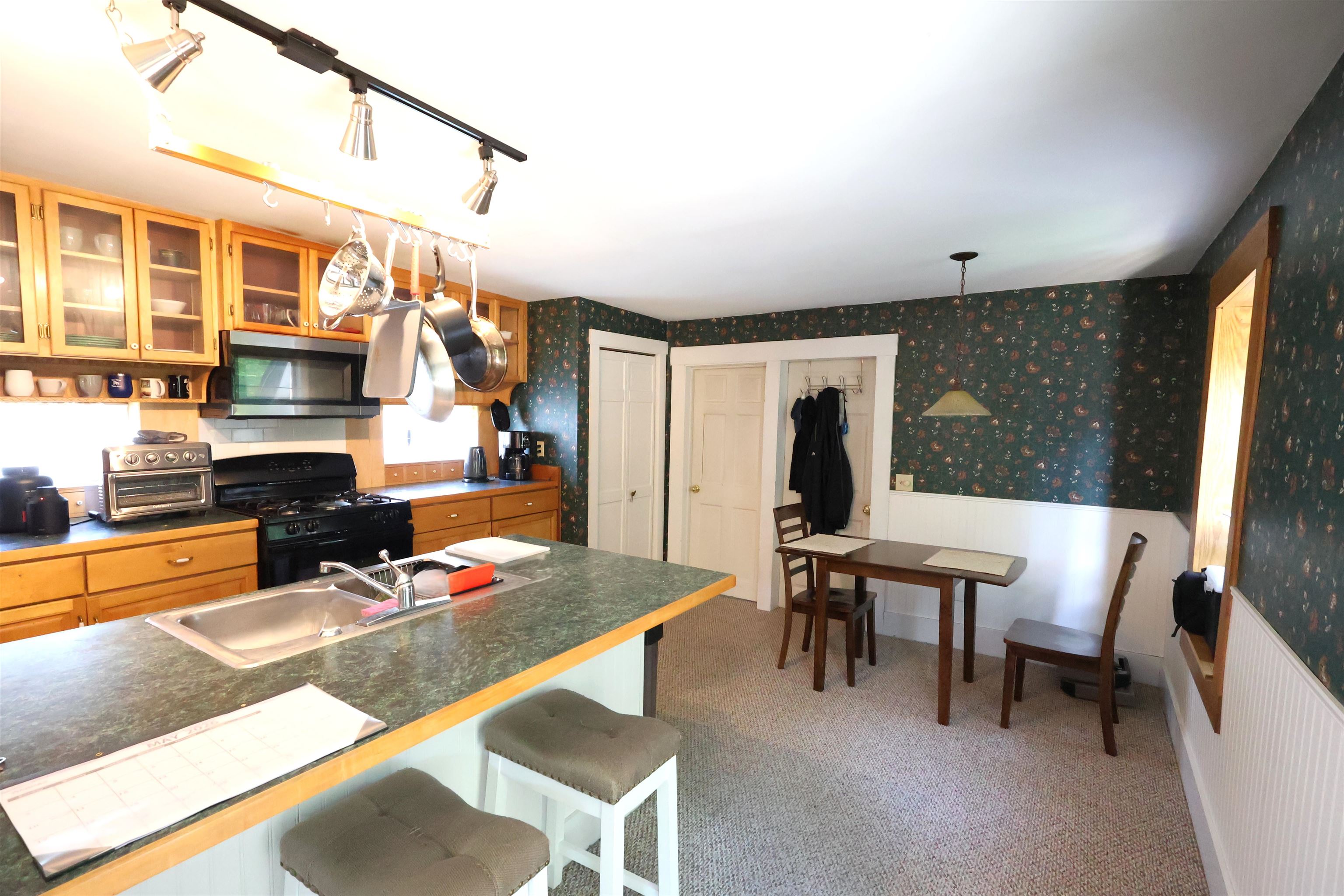 9 Shaw Street Lebanon, NH 03766 - Photo 31 of 54