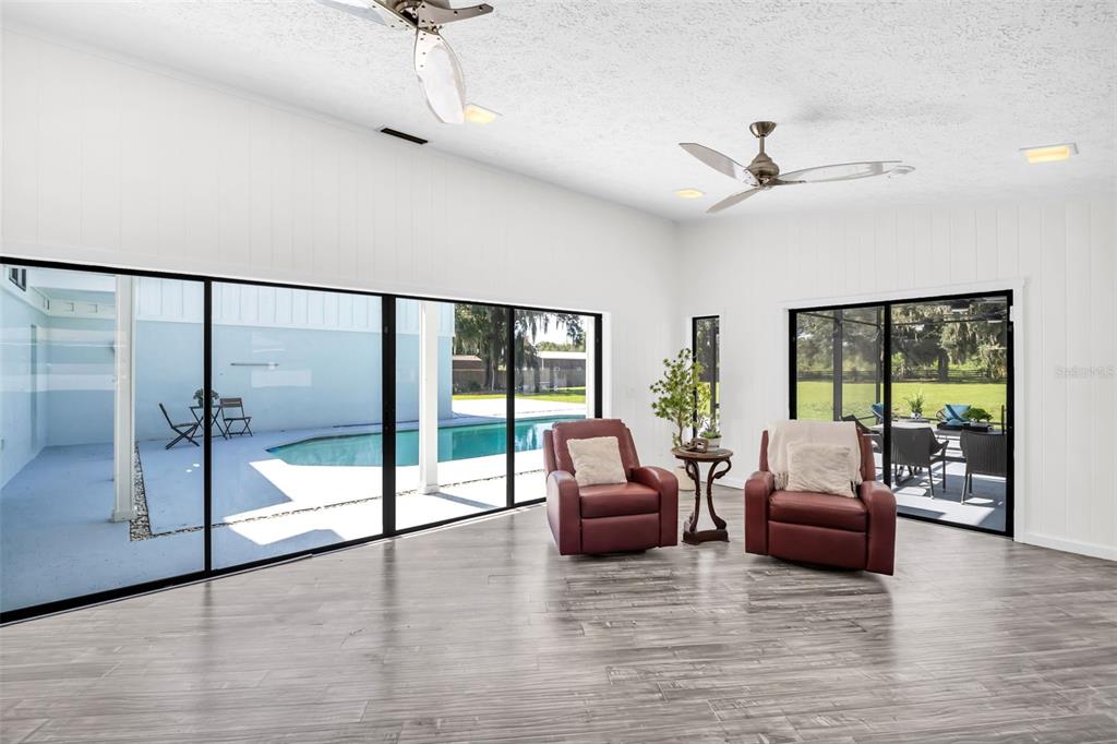 810 Warren Road Lutz, FL 33548 - Photo 14 of 68 Gallery Image 14