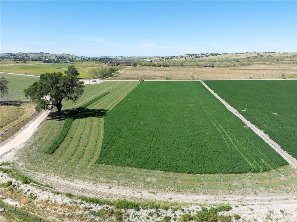 5385 Camp 8 Road Paso Robles, CA 93446 - Photo 60 of 75