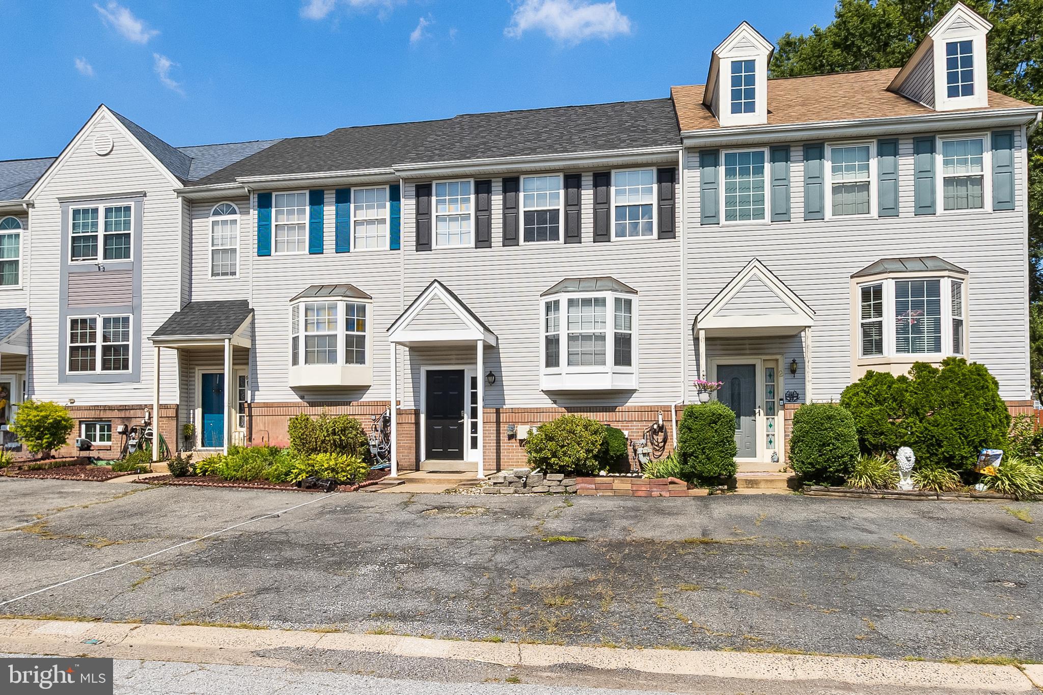4 Winton Lane Newark, DE 19702 - Photo 2 of 36
