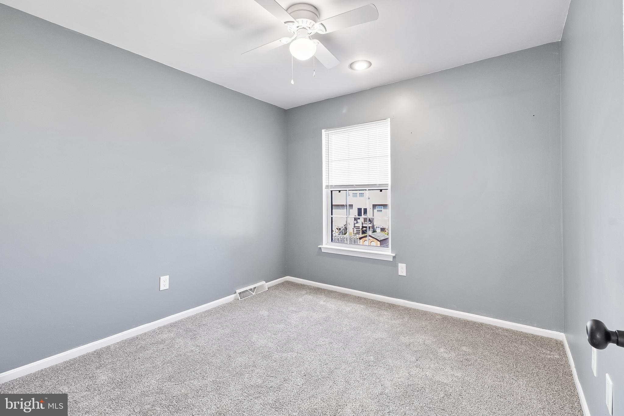 4 Winton Lane Newark, DE 19702 - Photo 27 of 36