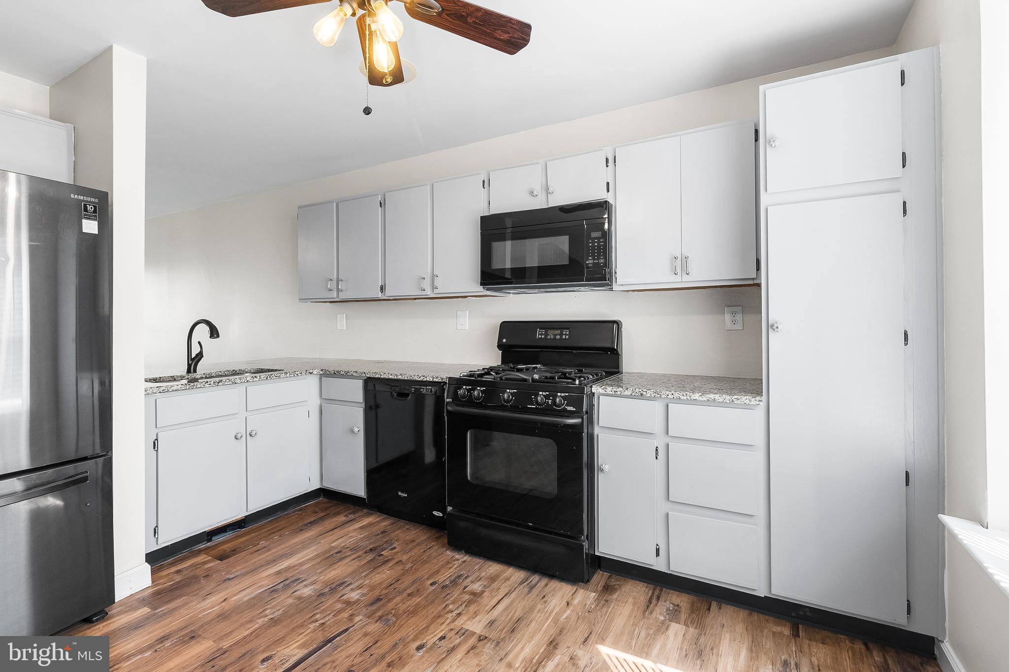 4 Winton Lane Newark, DE 19702 - Photo 7 of 36