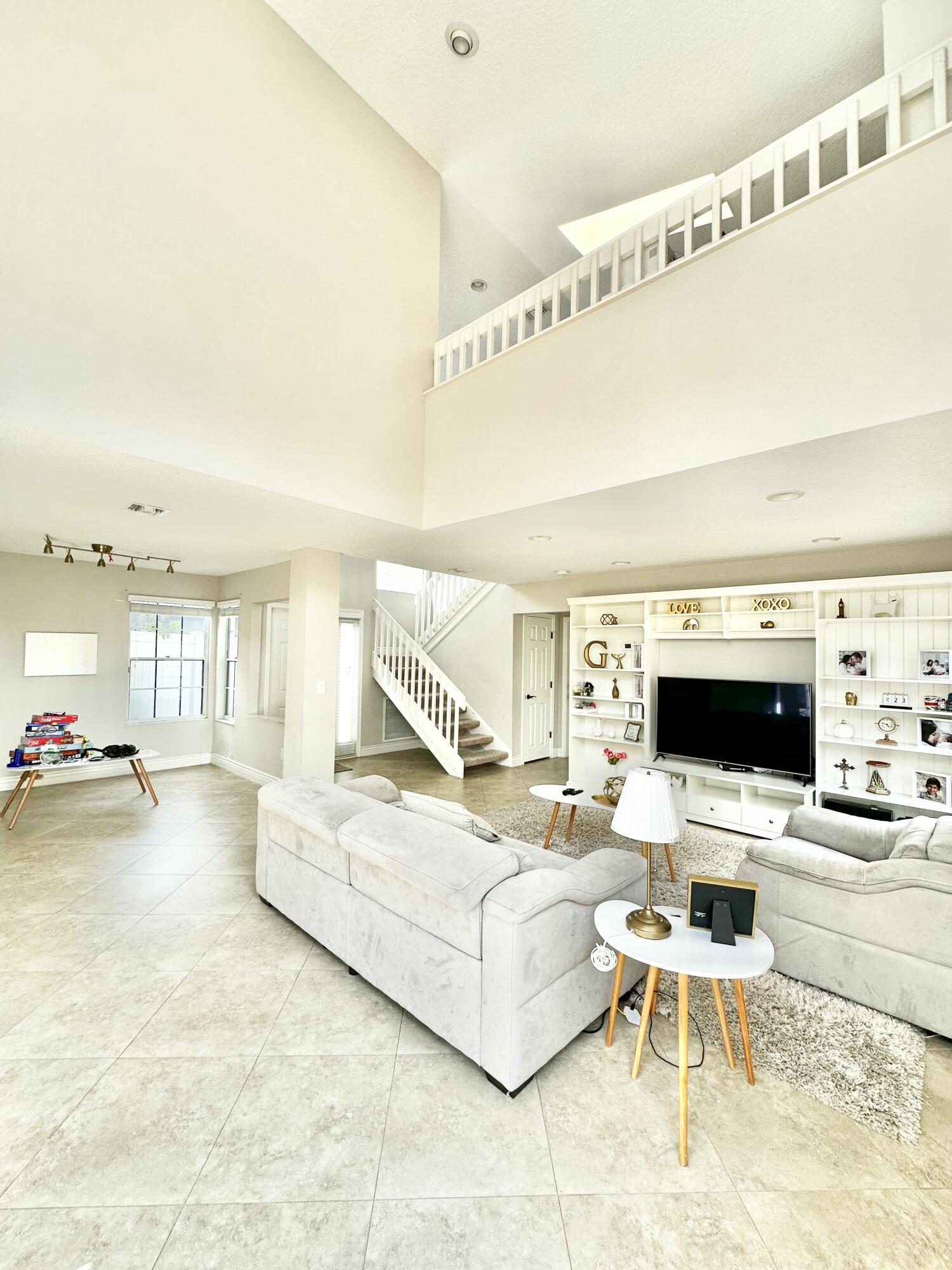 LiingRoom3