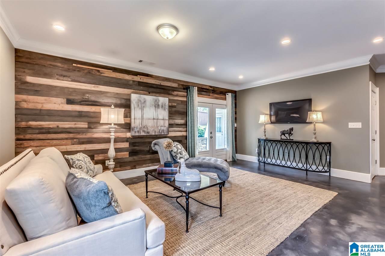 1036 Saulter Road Birmingham, AL 35209 - Photo 11 of 31 Gallery Image 11