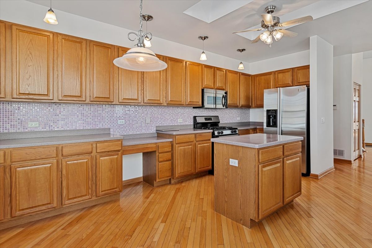 1481 Grand Haven Road Romeoville, IL 60446 - Photo 11 of 41