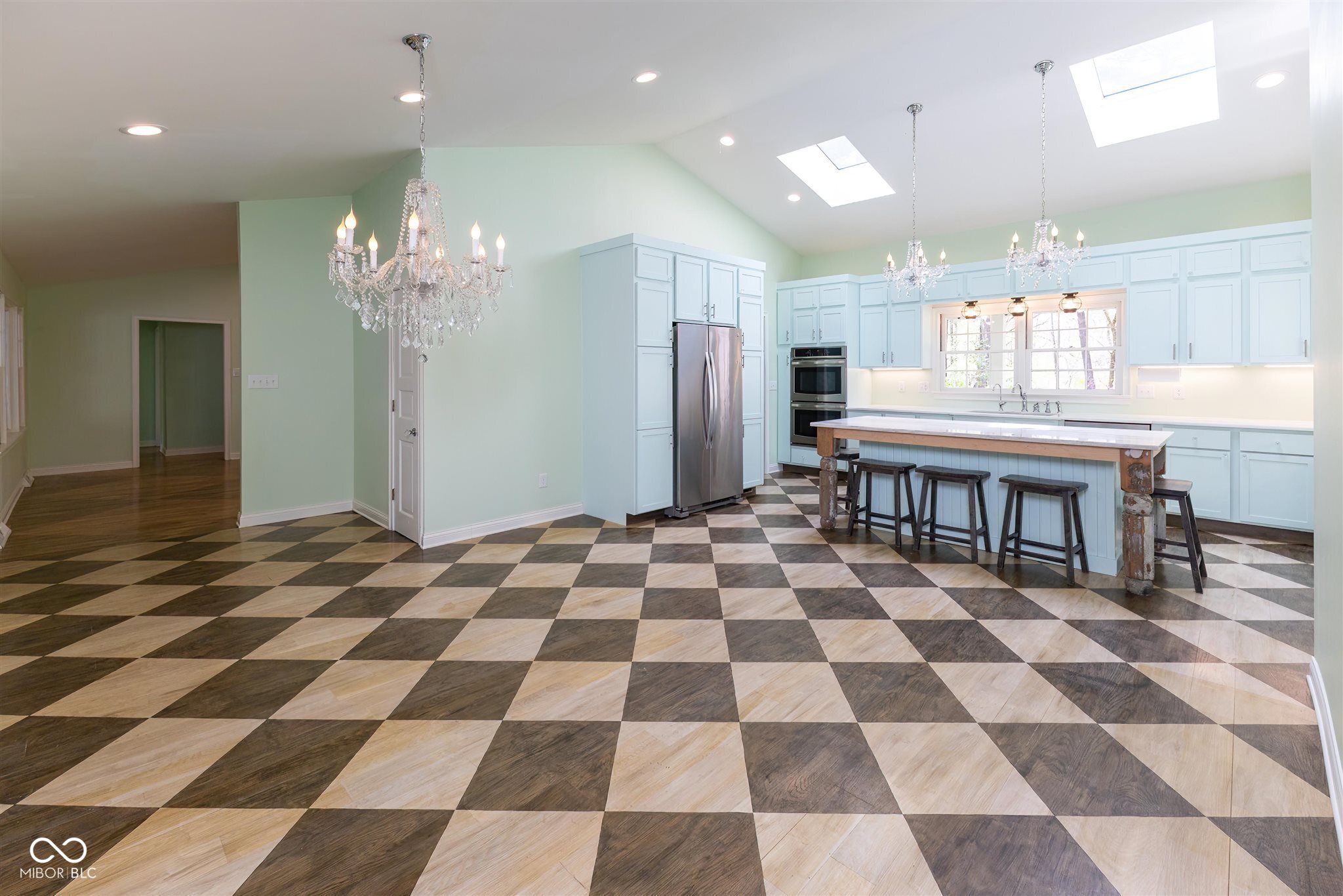 8650 Fall Creek Road Indianapolis, IN 46256 - Photo 8 of 85 Gallery Image 8
