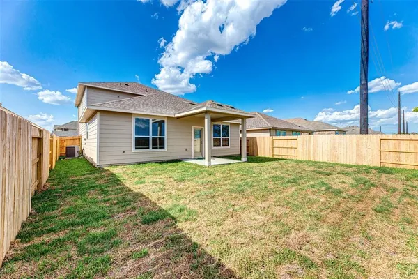 $2,750 | 1230 Glendora Drive, Rosharon, TX 77583