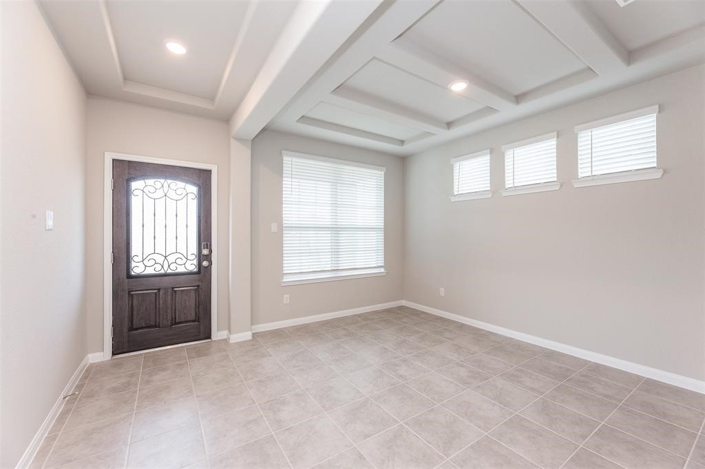 1230 Glendora Drive Rosharon, TX 77583 - Photo 4 of 28 a view of an empty room with a window