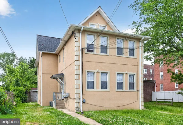 $450,000 | 410 Folcroft Avenue, Folcroft, PA 19032