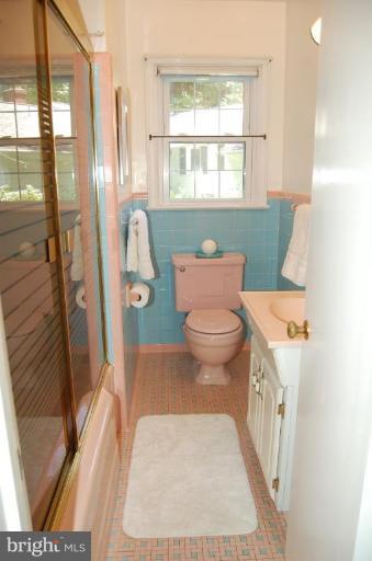 2604 Jennings Road Silver Spring, MD 20902 - Photo 24 of 30 Bath #1