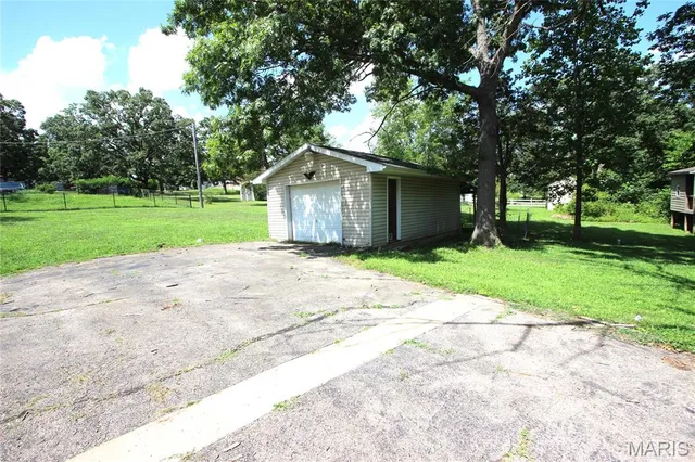 $169,900 | 420 Lake Drive, Bonne Terre, MO 63628