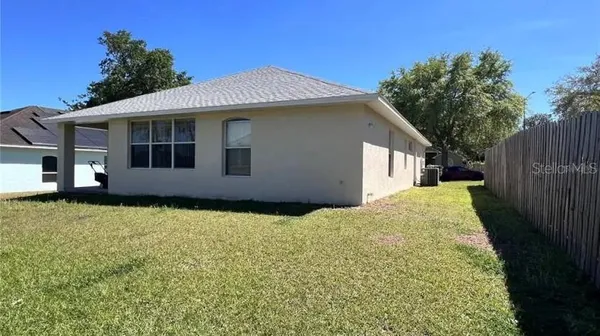 $337,900 | 418 Henderson Avenue, Seffner, FL 33584