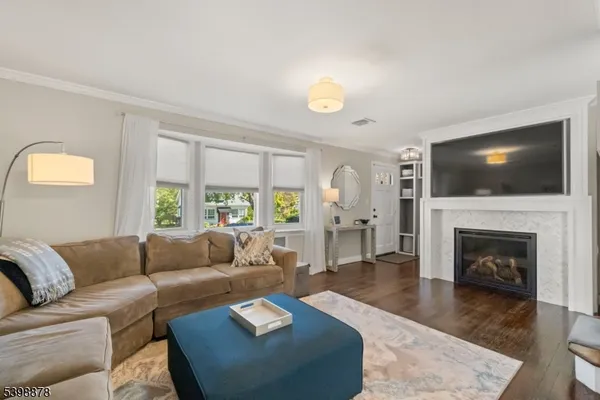 $4,000 | 24 East Harrison Place, Livingston, NJ 07039