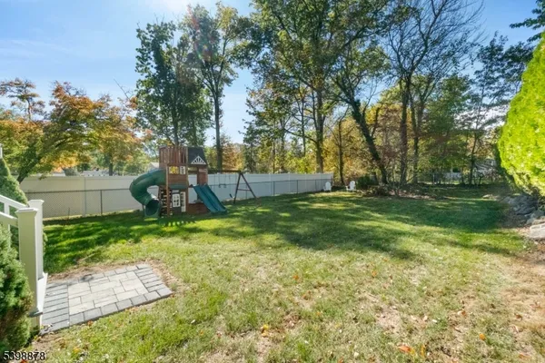 $4,000 | 24 East Harrison Place, Livingston, NJ 07039