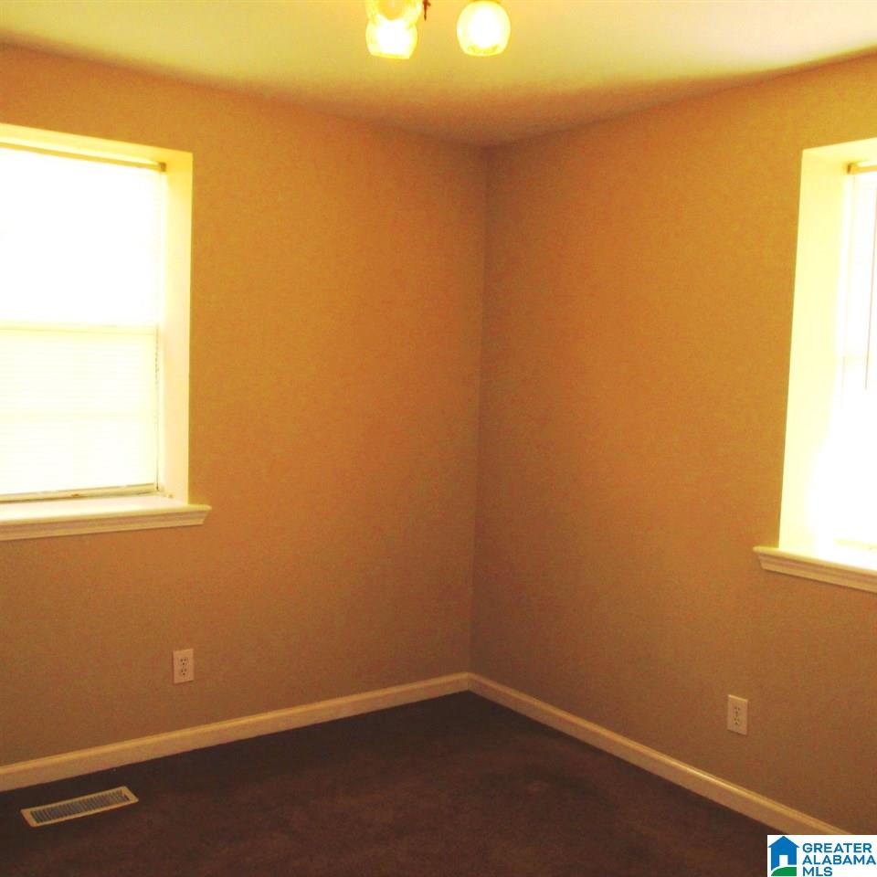 253 Lakeshore Lane Oneonta, AL 35121 - Photo 4 of 16