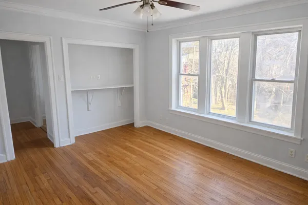 $1,200 | 1635 West Morse Avenue, Unit 107, Chicago, IL 60626