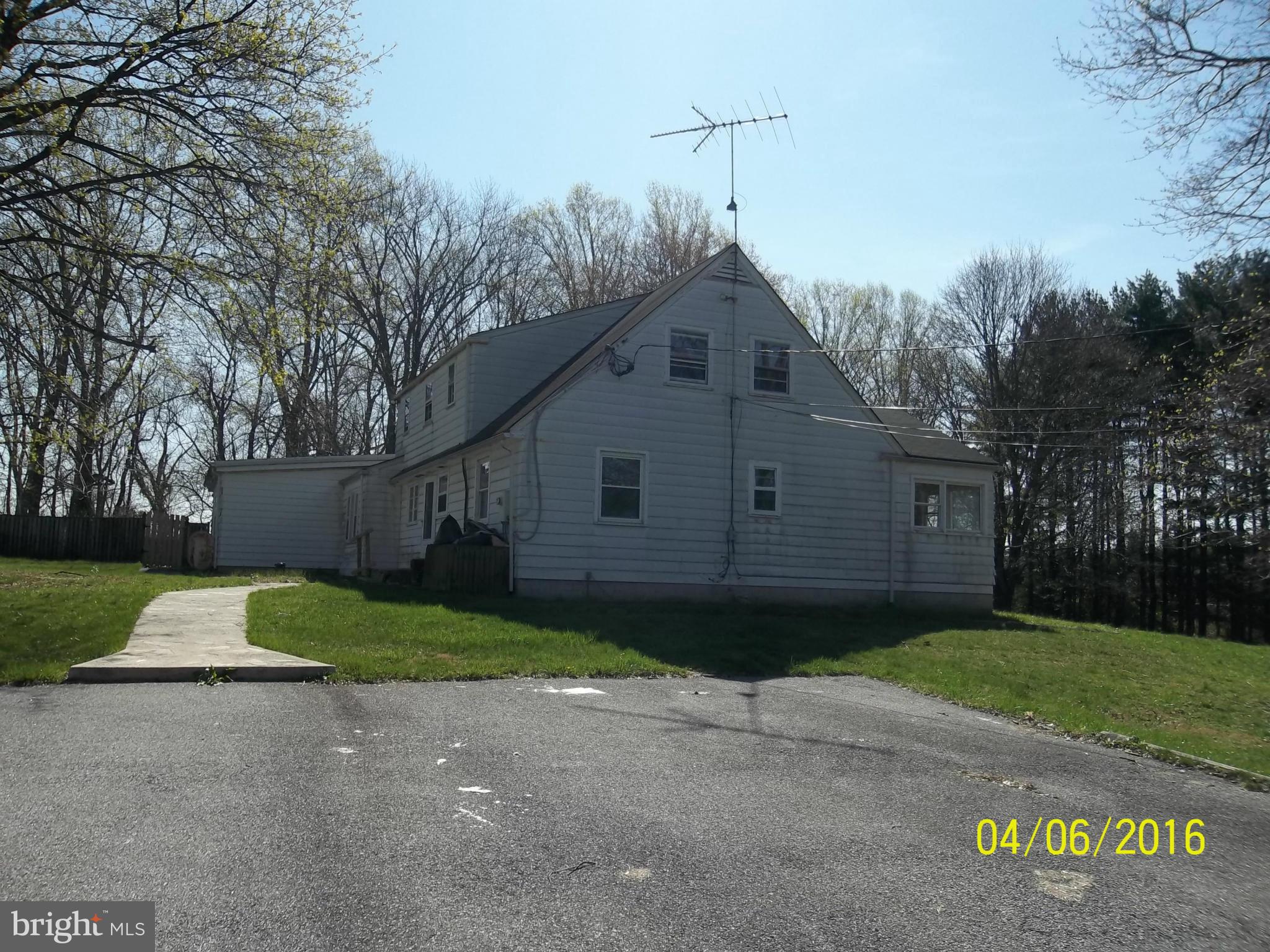 4507 Robosson Road Randallstown, MD 21133 - Photo 1 of 22 Exterior (General)