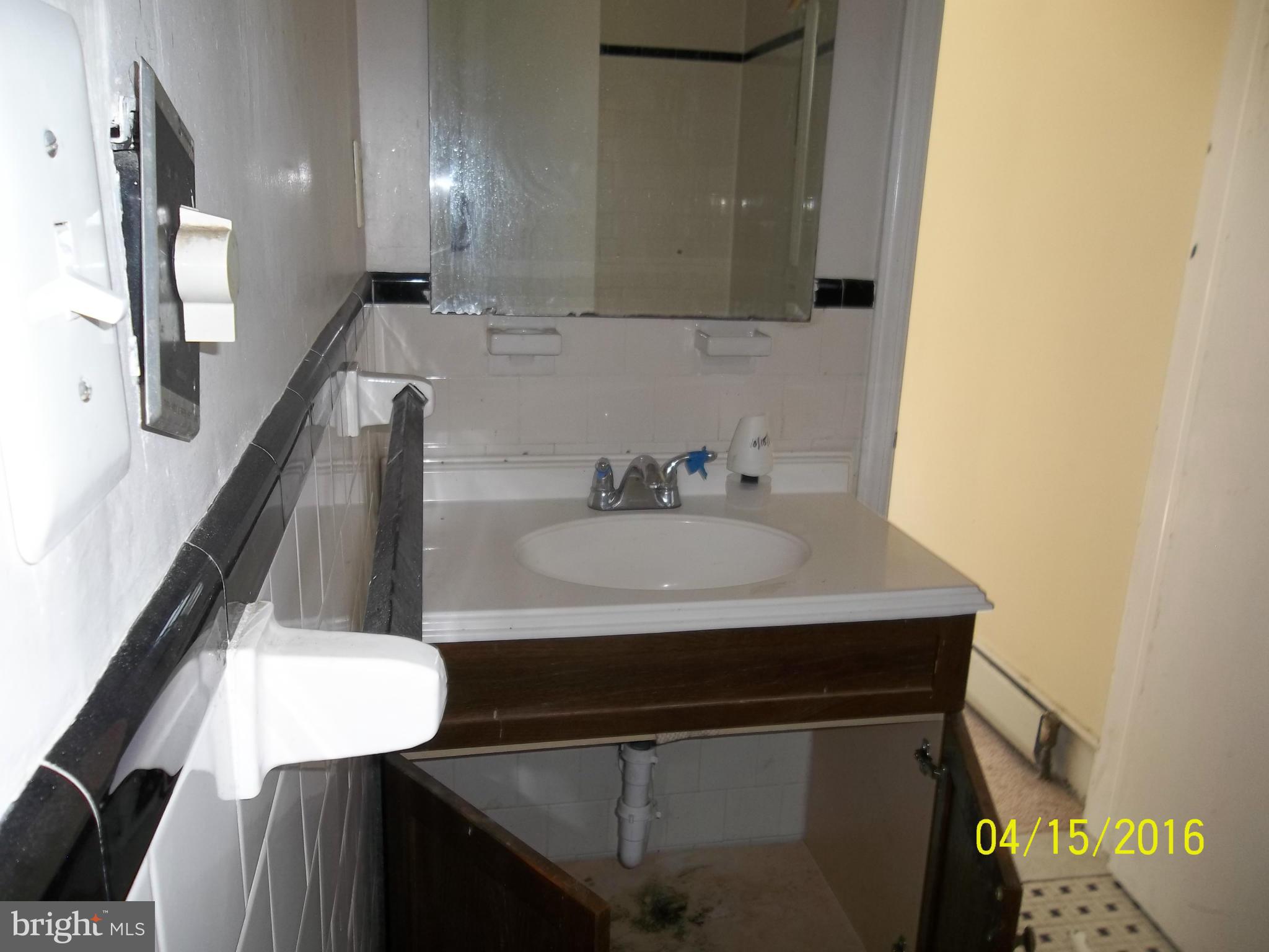 4507 Robosson Road Randallstown, MD 21133 - Photo 18 of 22 Bath