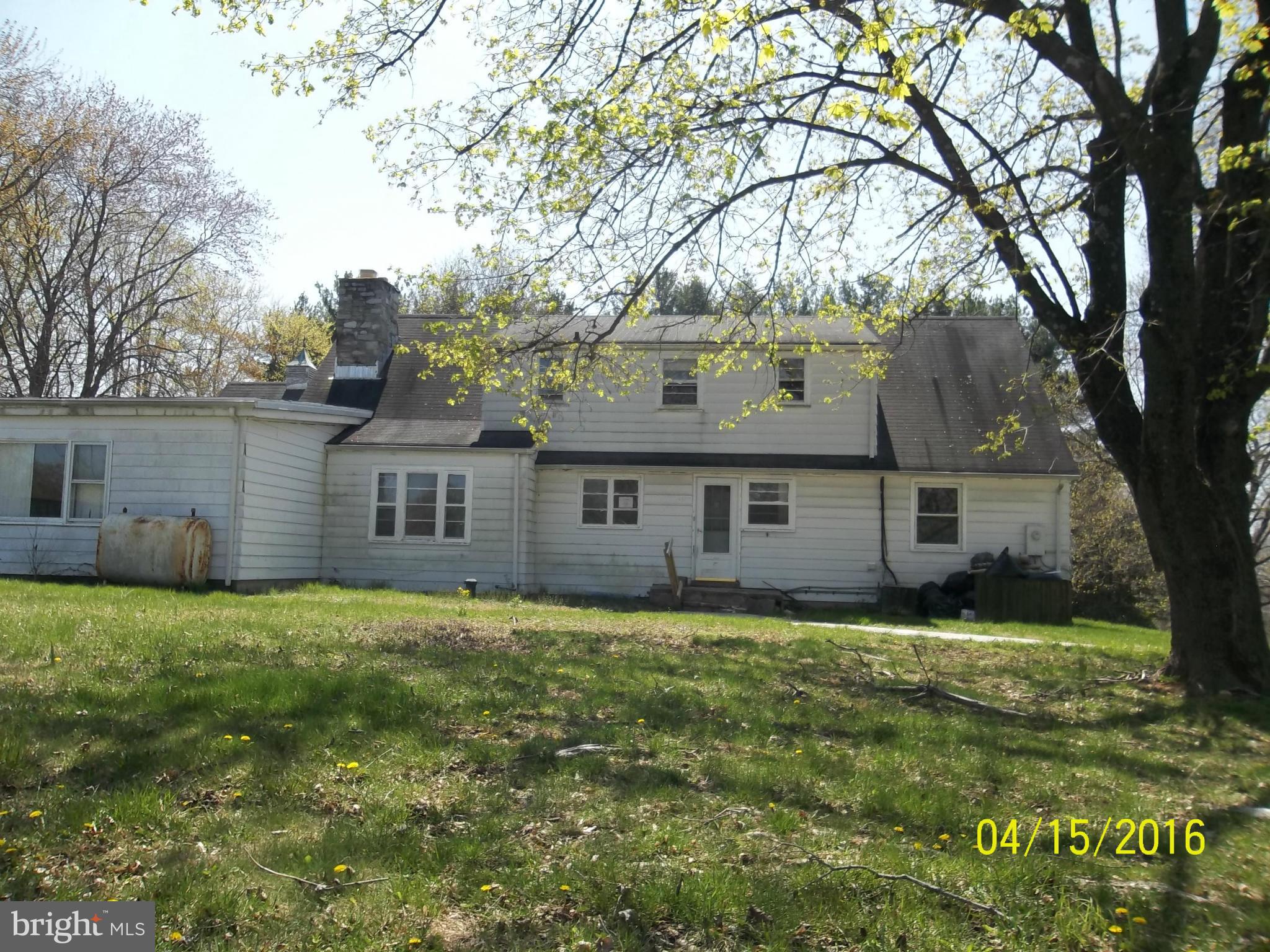 4507 Robosson Road Randallstown, MD 21133 - Photo 3 of 22 Exterior (General)