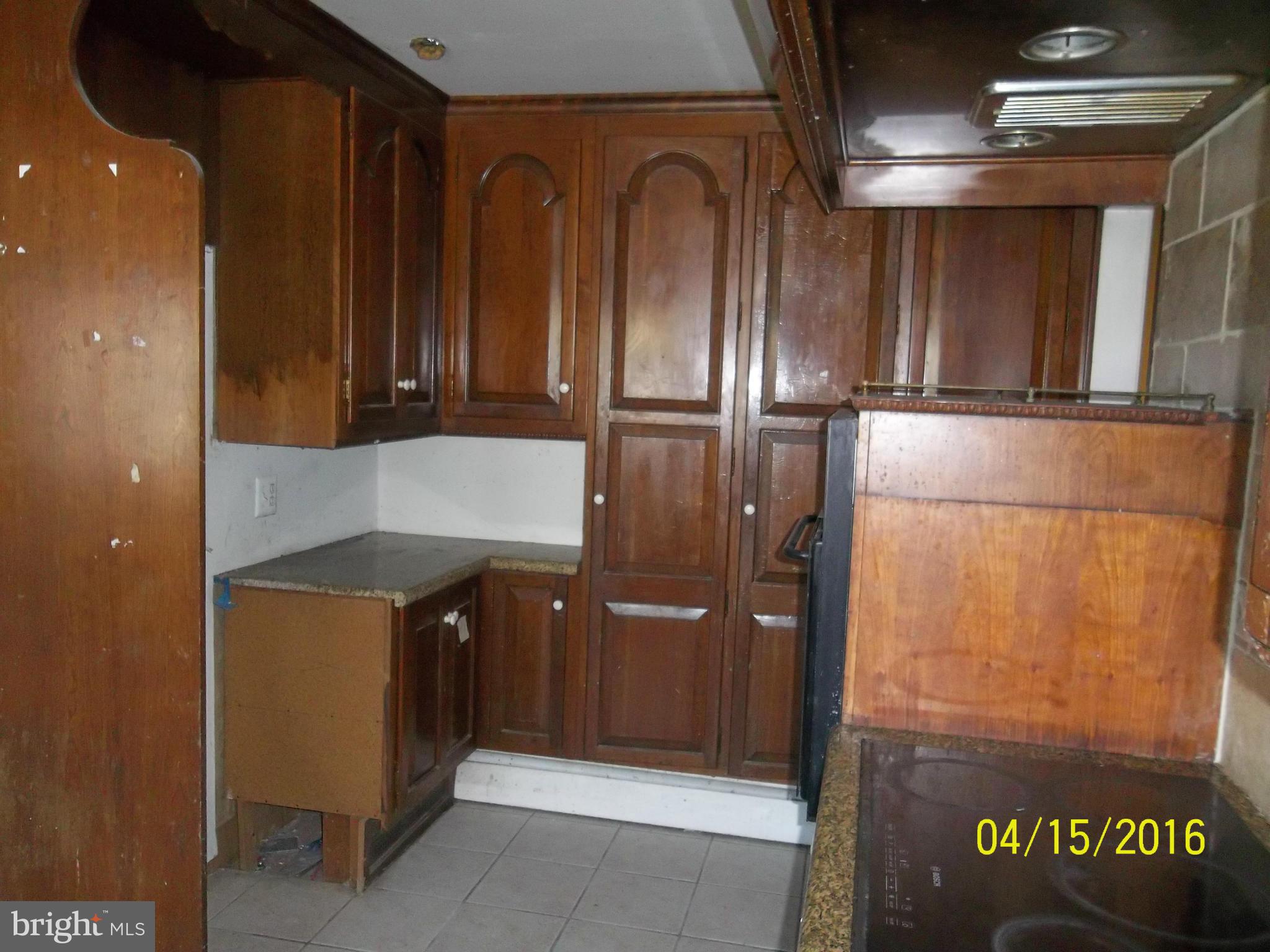 4507 Robosson Road Randallstown, MD 21133 - Photo 5 of 22 Kitchen