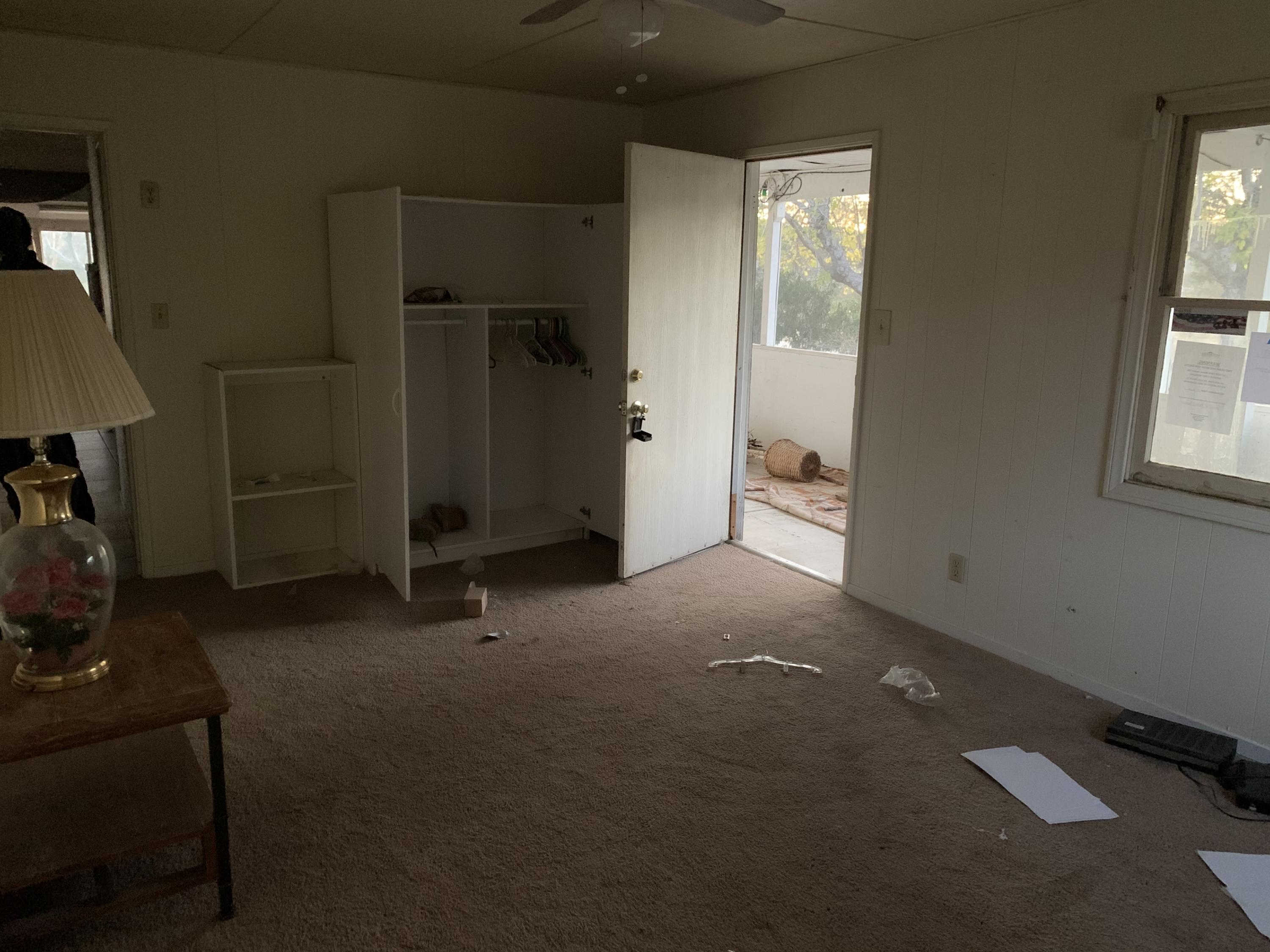 52781 Northridge Road Morongo Valley, CA 92256 - Photo 17 of 22 an empty room with windows