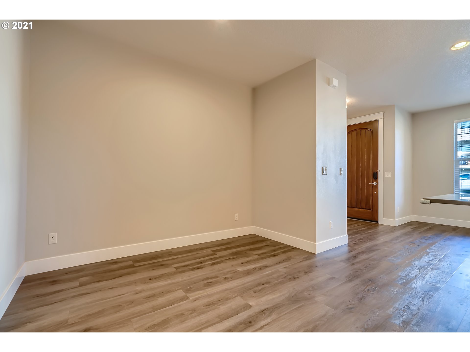 15808 Northwest Brugger Road Portland, OR 97229 - Photo 12 of 32 Gallery Image 12