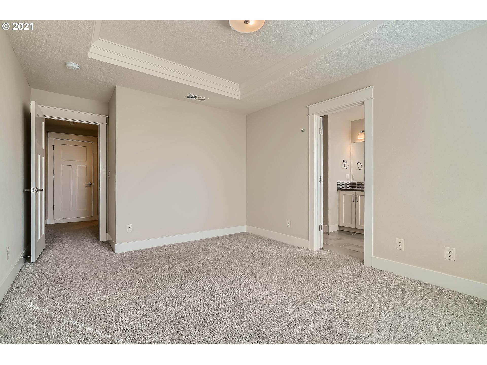 15808 Northwest Brugger Road Portland, OR 97229 - Photo 18 of 32 Gallery Image 18