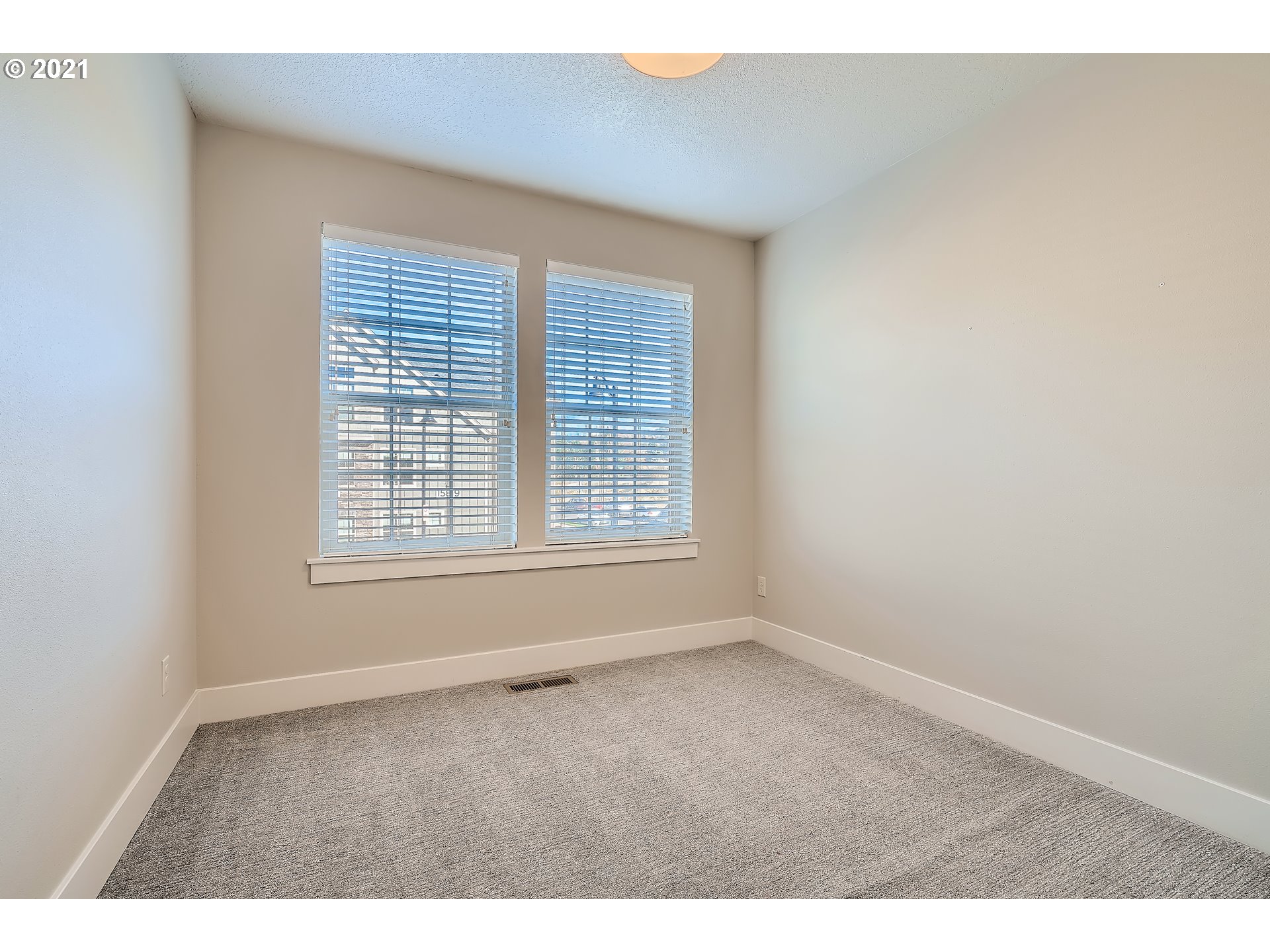 15808 Northwest Brugger Road Portland, OR 97229 - Photo 23 of 32 Gallery Image 23
