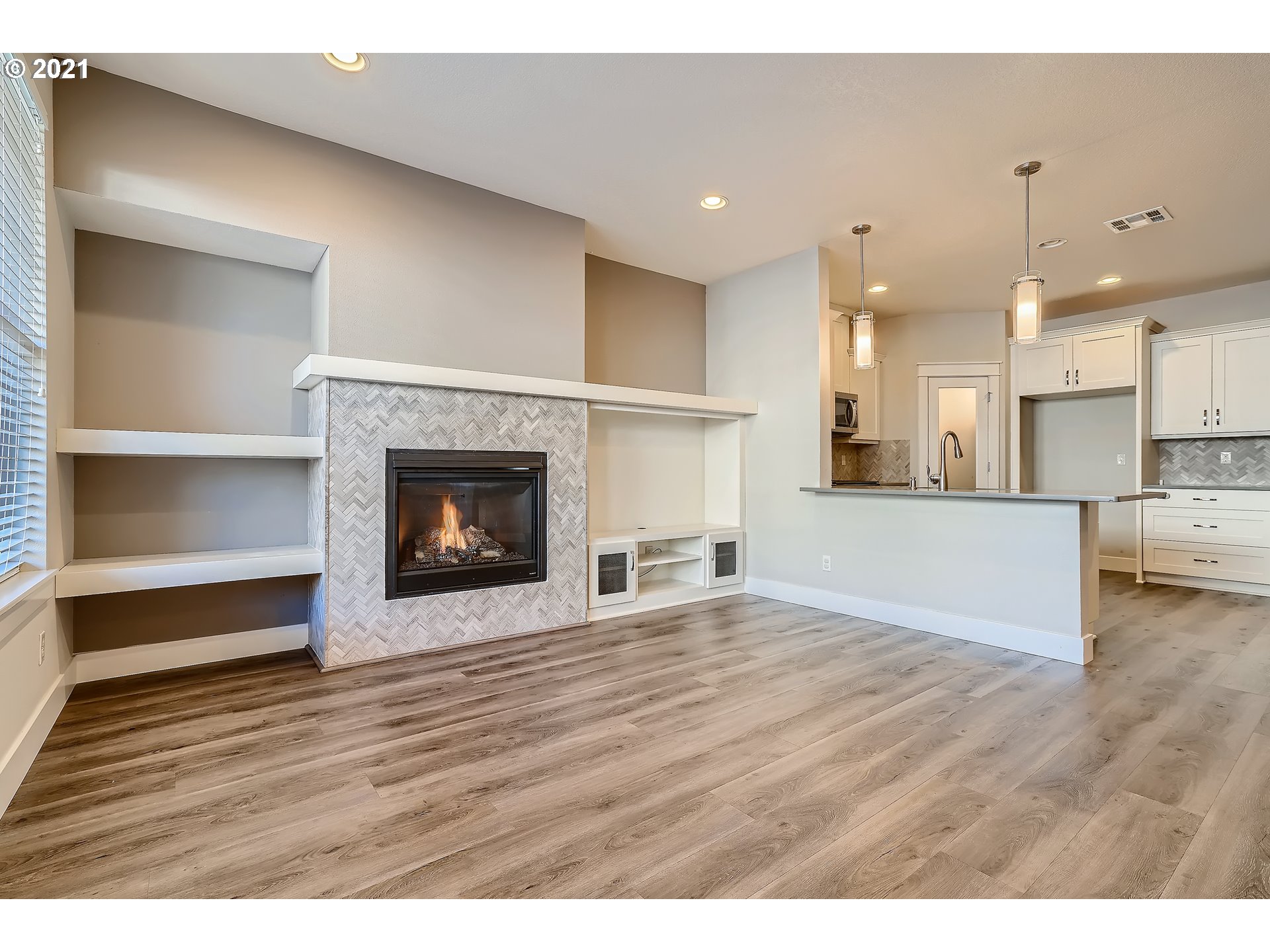 15808 Northwest Brugger Road Portland, OR 97229 - Photo 7 of 32 Gallery Image 7