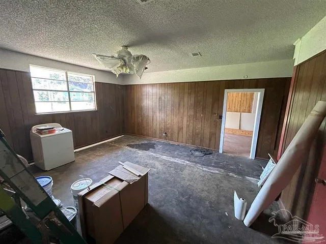 $165,000 | 2959 Michael Drive, Pensacola, FL 32505