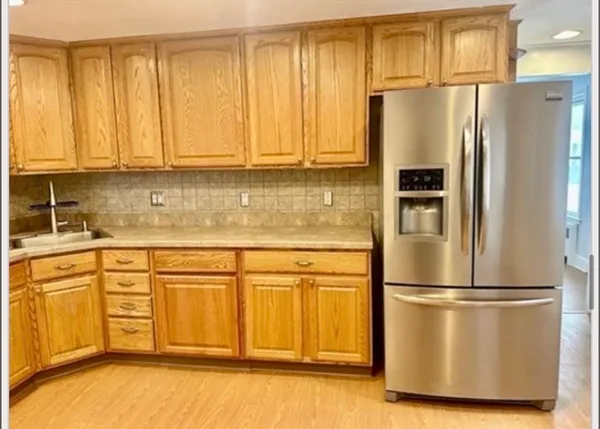$2,800 | 187 White Street, Unit 1, Lowell, MA 01854