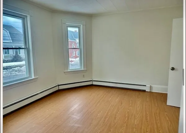$2,800 | 187 White Street, Unit 1, Lowell, MA 01854