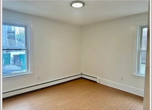 $2,800 | 187 White Street, Unit 1, Lowell, MA 01854