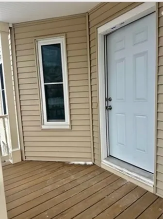 $2,800 | 187 White Street, Unit 1, Lowell, MA 01854