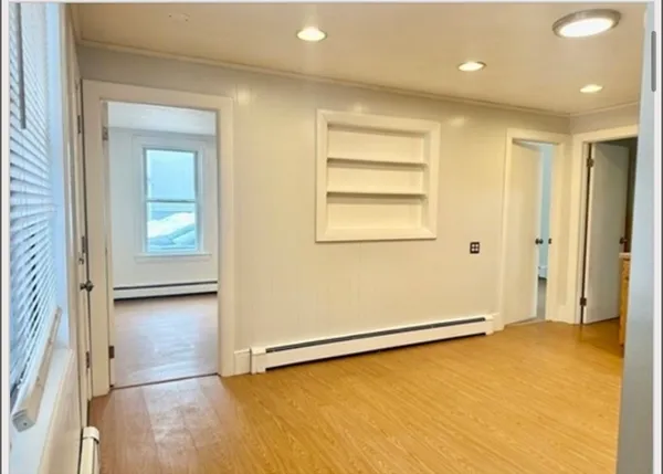 $2,800 | 187 White Street, Unit 1, Lowell, MA 01854