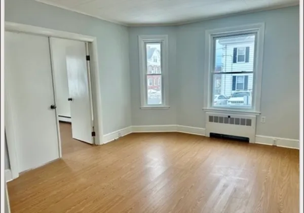 $2,800 | 187 White Street, Unit 1, Lowell, MA 01854