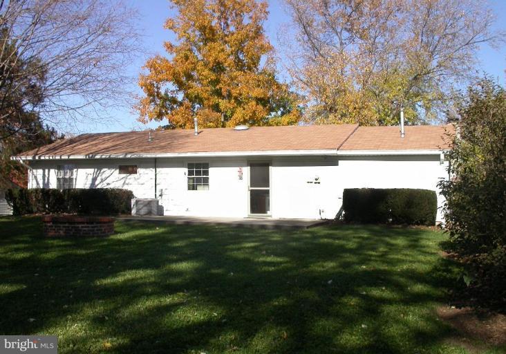 301 West Ash Road Sterling, VA 20164 - Photo 17 of 21 Exterior (Rear)