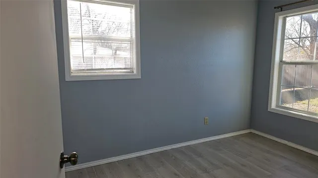 $1,500 | 309 North Street, Trenton, TX 75490