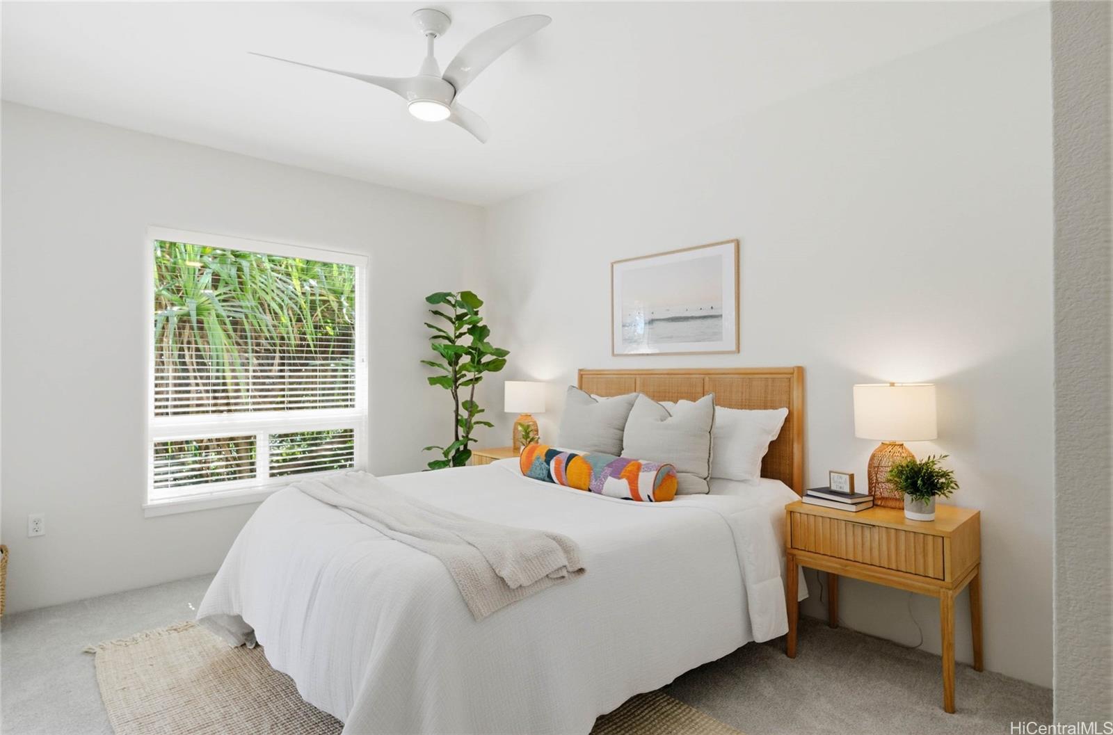 471 Kailua Road, Unit 3106 Kailua, HI 96734 - Photo 13 of 25 Large primary suite