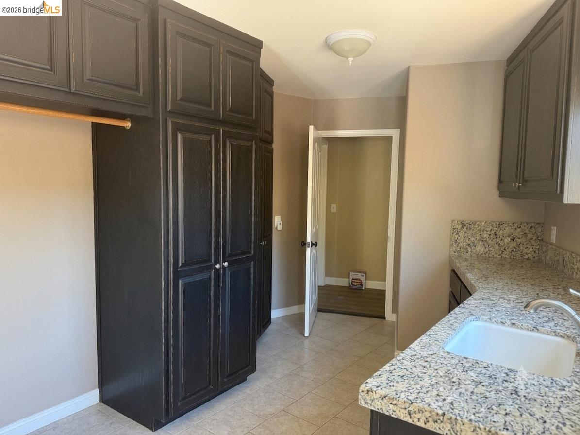 1000 Froyd Road Concord, CA 94521 - Photo 24 of 32