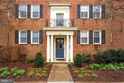 $335,000 | 6725 West Wakefield Drive, Unit B2, Alexandria, VA 22307