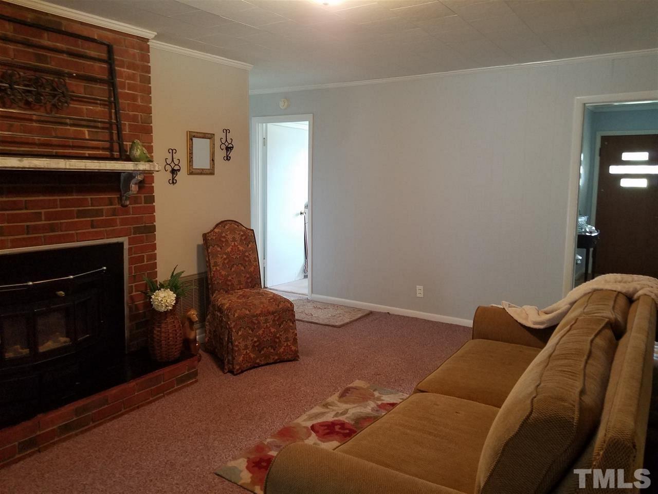 5718 Barbee Road Durham, NC 27713 - Photo 6 of 16 Gallery Image 6