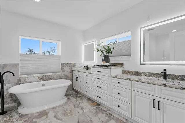 $2,495,000 | 1964 Cedar Drive, Dunedin, FL 34698