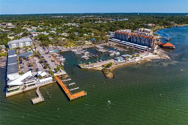 $2,495,000 | 1964 Cedar Drive, Dunedin, FL 34698