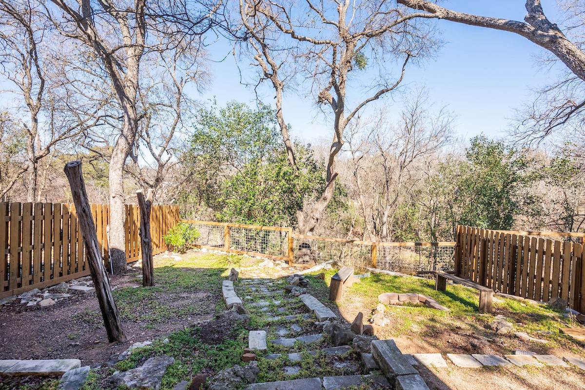 1908 Jentsch Court, Unit B Austin, TX 78745 - Photo 21 of 22