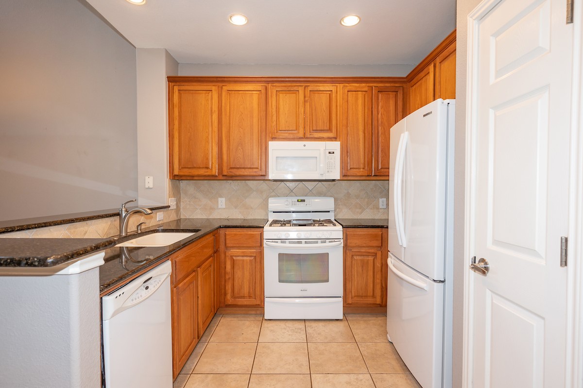 1908 Jentsch Court, Unit B Austin, TX 78745 - Photo 3 of 22