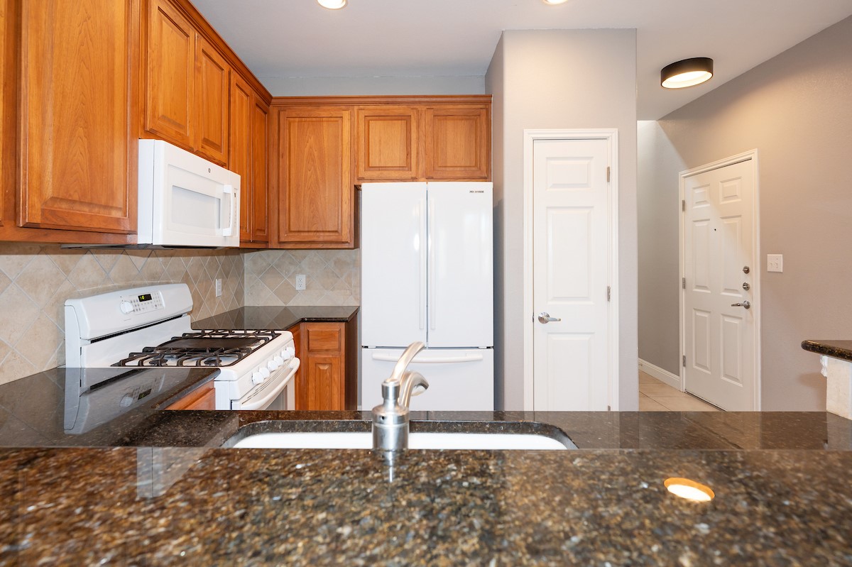 1908 Jentsch Court, Unit B Austin, TX 78745 - Photo 6 of 22