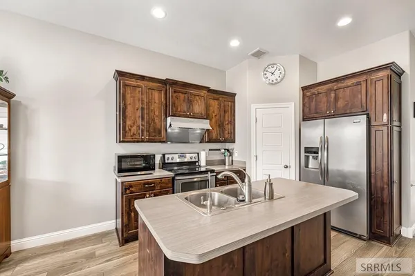 $455,000 | 3779 North Yates Avenue, Idaho Falls, ID 83401