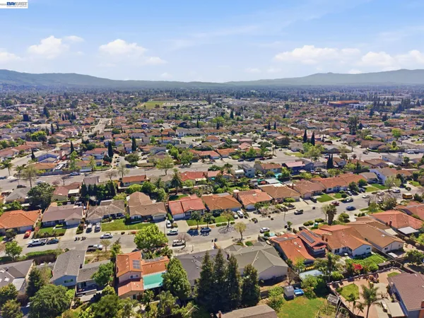 $1,989,000 | 2901 Glen Heather Drive, San Jose, CA 95133