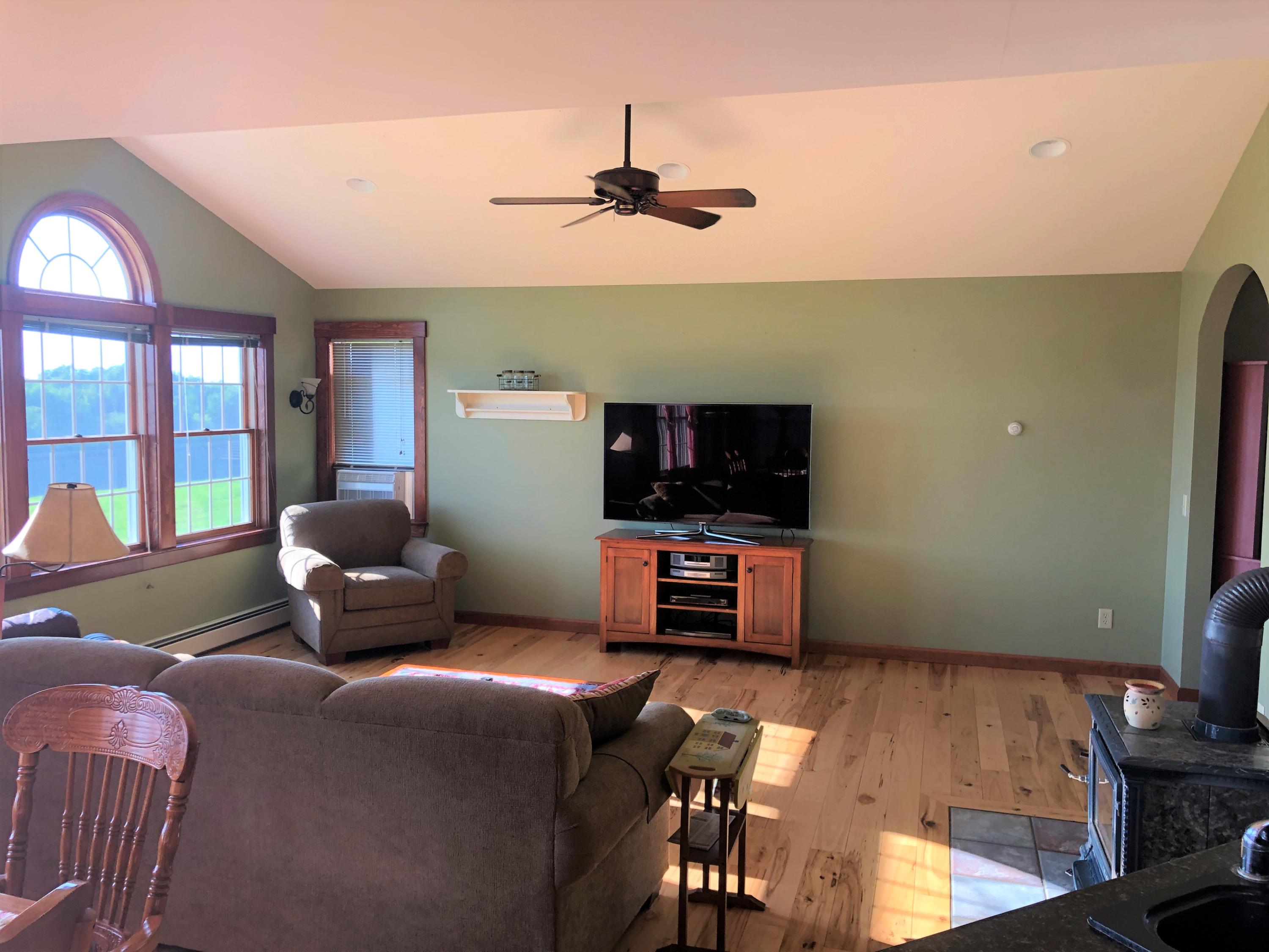 99 Yorktown Road Albion, ME 04910 - Photo 9 of 41 Living Room